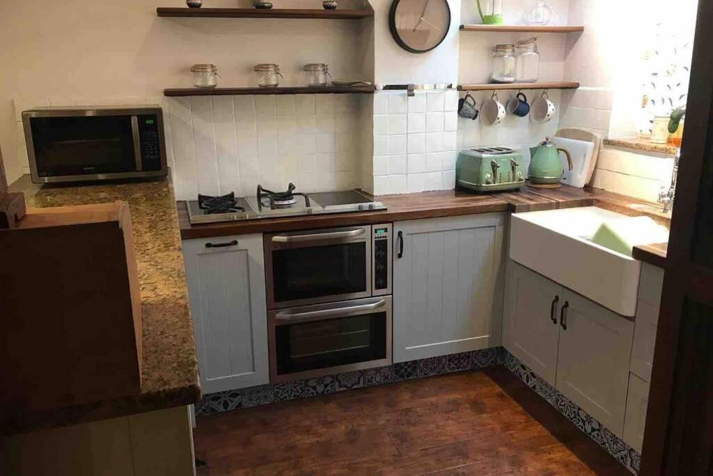 Moot View Villa Downton  Екстериор снимка
